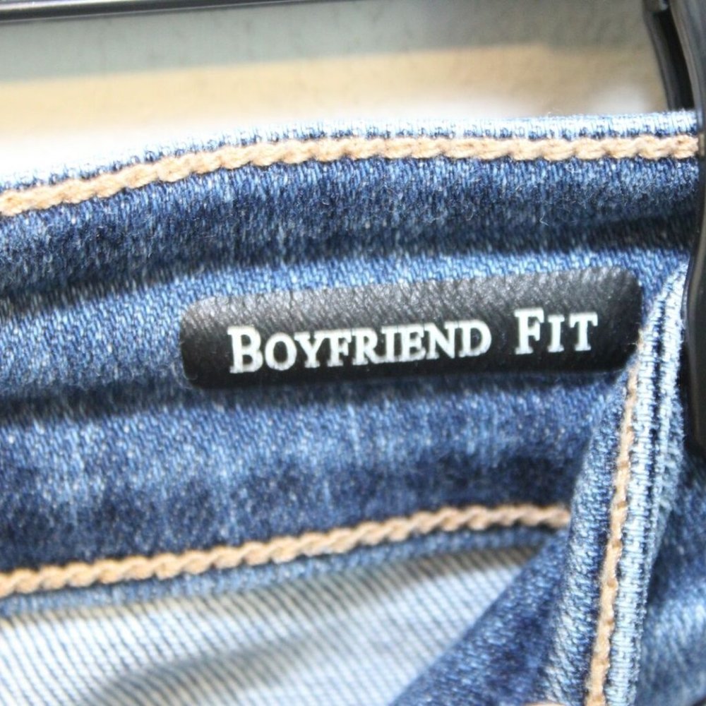 Judy Blue Destroyed Distressed Boyfriend Jeans Women's Plus Size 14W H11774 - Picture 9 of 12